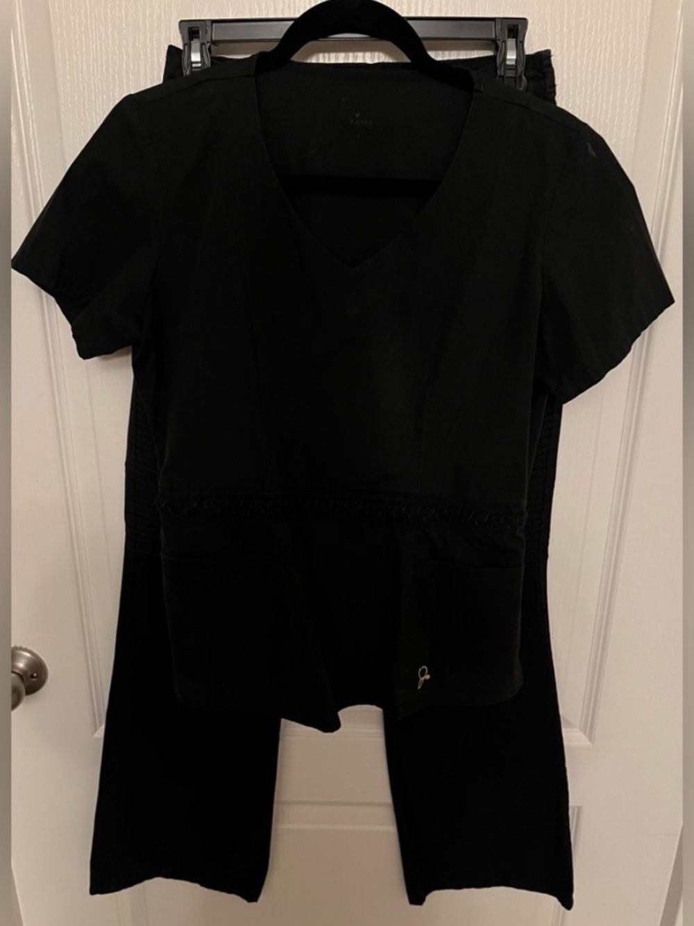 Jaanuu Black & Gold Scrub Set.  Medium Top Small Pants Scrubs